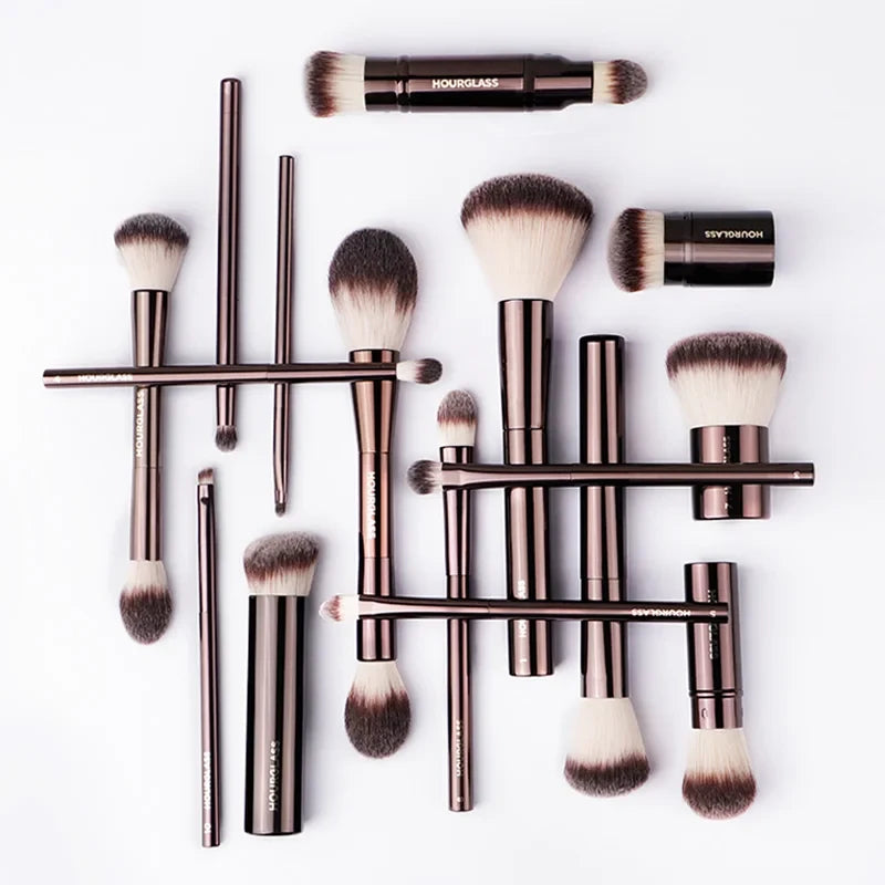 Metal Handle Makeup Brush